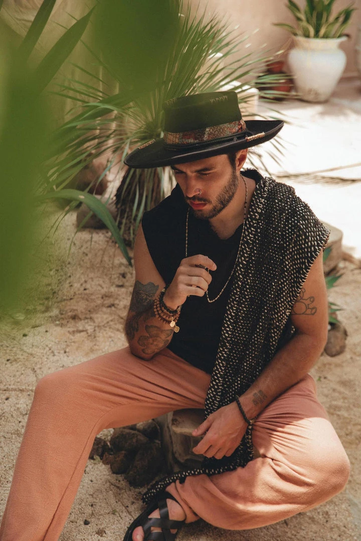 Tarum Black With White Hand-knitted Cotton Scarf For Men On Sale 8 Tarum Black With White Hand-knitted Cotton Scarf For Men On Sale