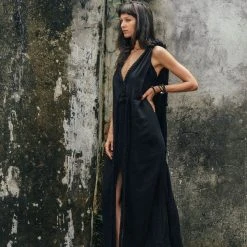 Agus Limited Edition Black Nomad Spirit Dress (Adjustable Size, Multiway Dress)