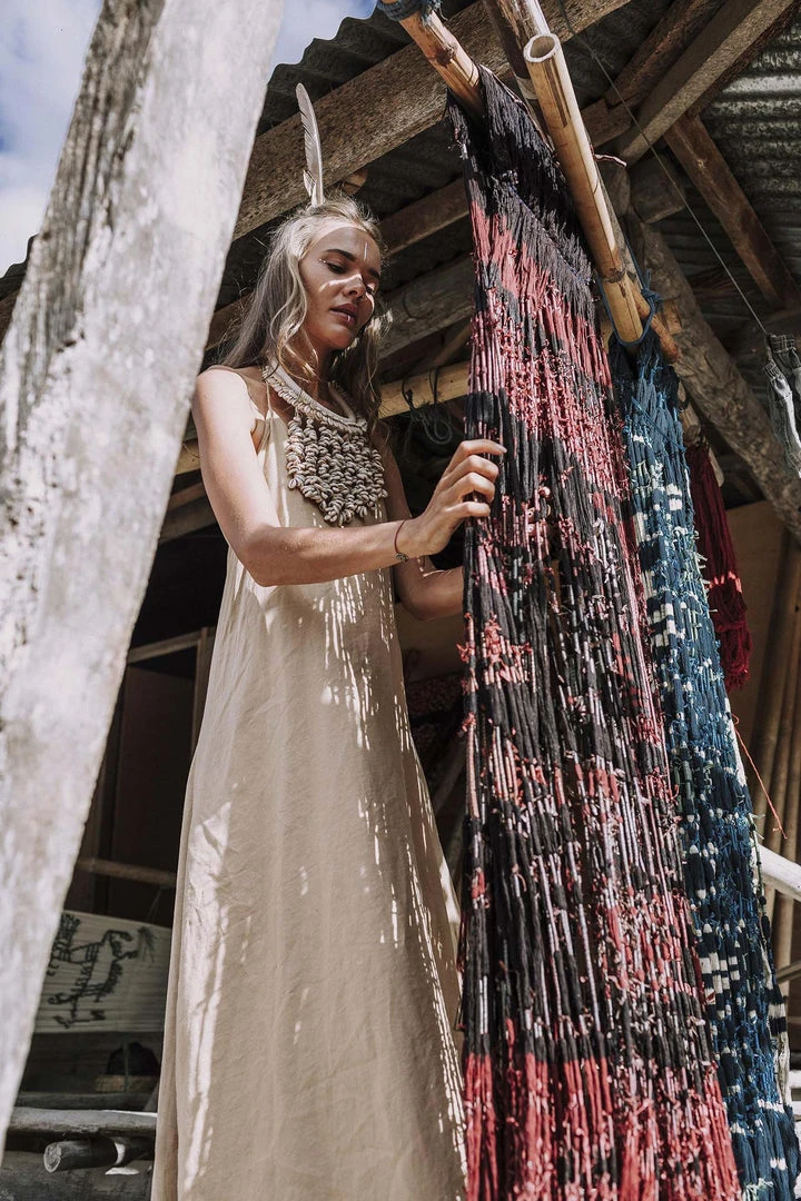 Stop List Limited Edition Beige Linen Boho Bridesmaid Dress